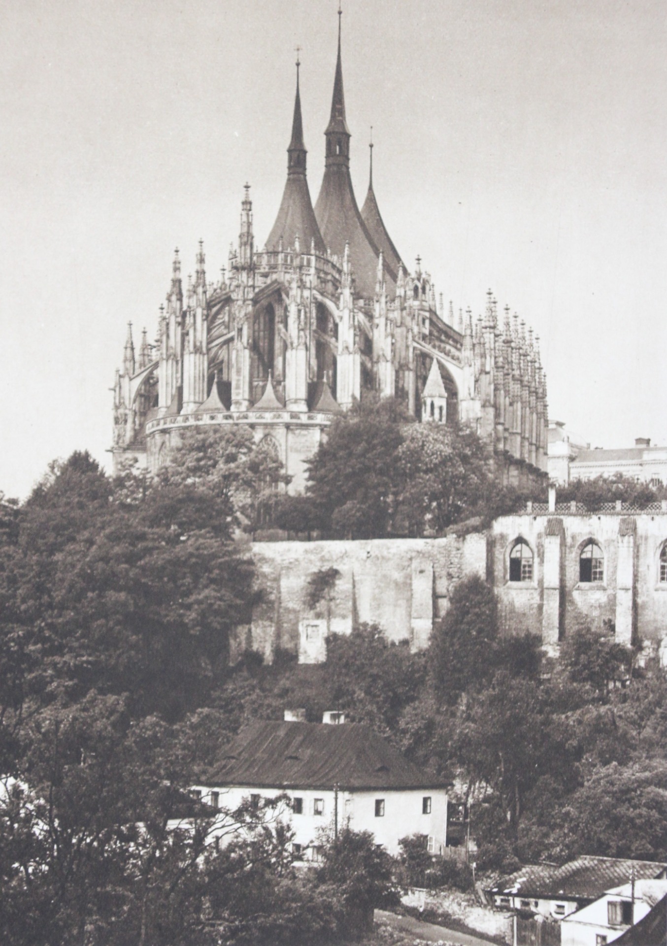 枯れた響きの◆チェコ・KUTNA　HORA　1939年製の４／４◆ Kutna Hora